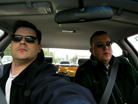 Berty and Mattski in a car